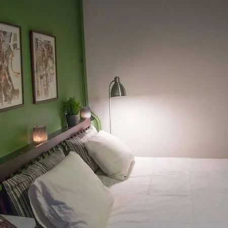 Enjoy Square - Spacious Near Maredsous Feriehus