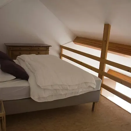 Feriehus Enjoy Square - Spacious Near Maredsous