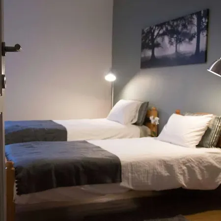 Enjoy Square - Spacious Near Maredsous Feriehus *